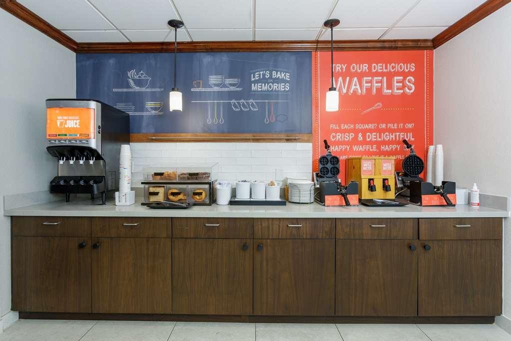 Hampton Inn & Suites Tallahassee I-10-Thomasville Road Ristorante foto